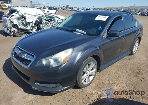 2013 Subaru Legacy 2.5I Premium из США, поврежденный, VIN 4S3BMBG68D3036574